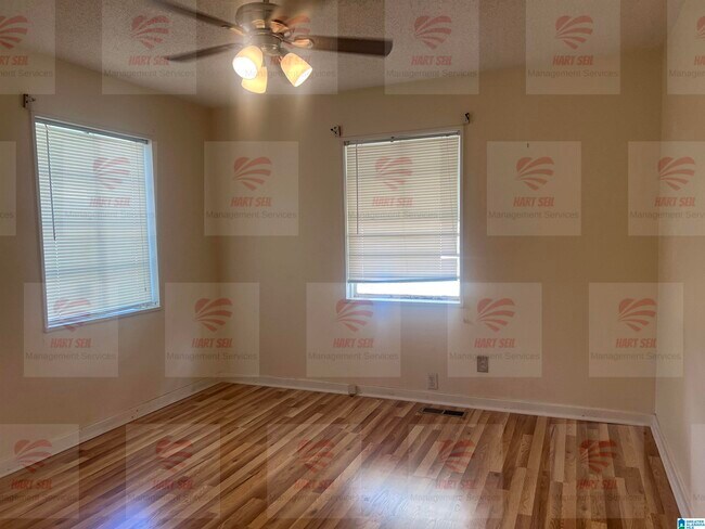 Foto del edificio - 1608 33rd St SW