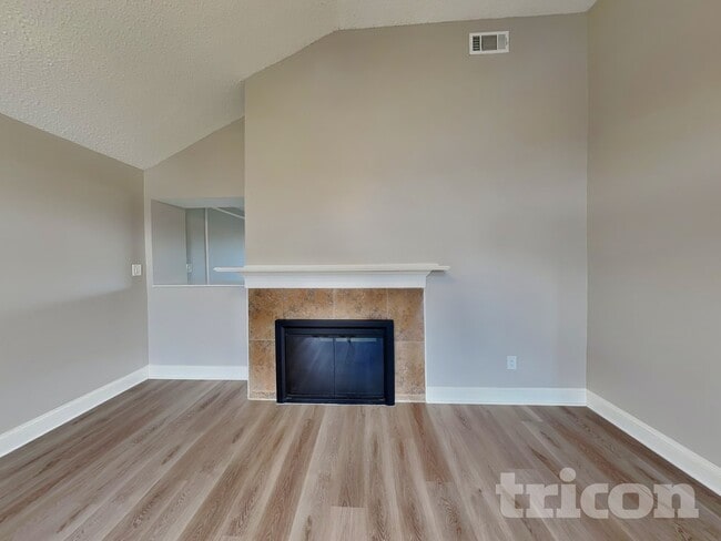 Building Photo - 7724 Grassland Dr