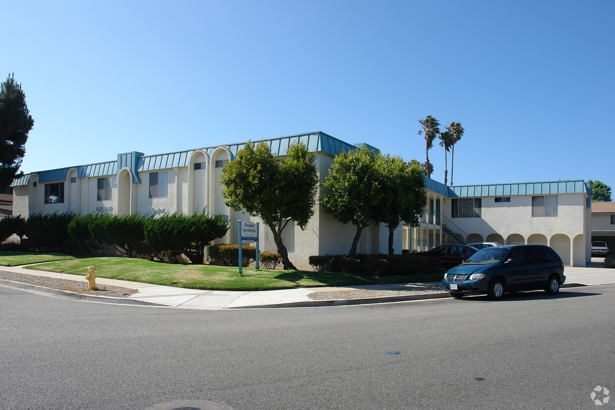 Primary Photo - Rexford Apartments