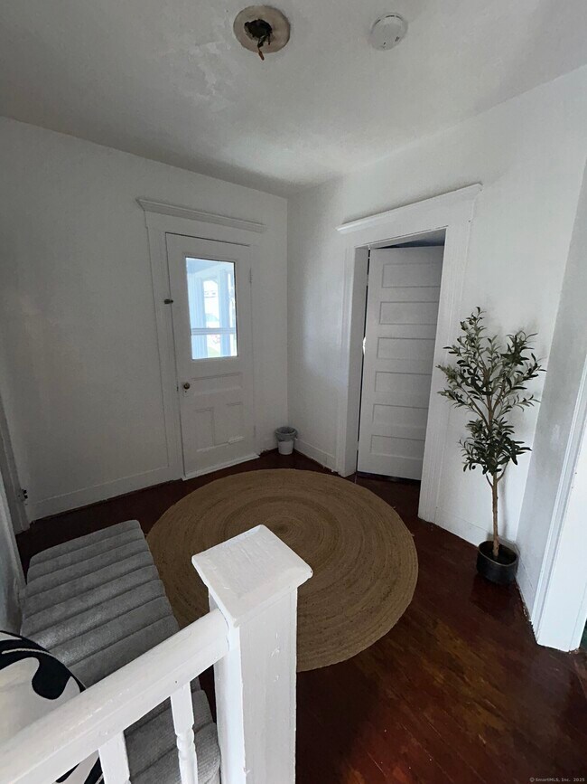 Foto del edificio - 222 Summerfield Ave
