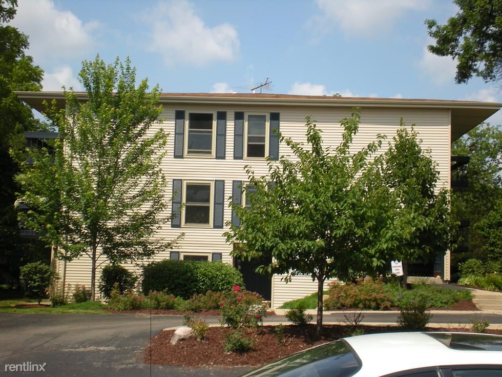 Foto del edificio - 1 br, 1 bath Apartment - 322 Maple Ave  Unit