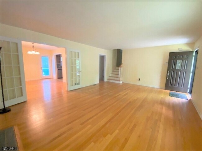 Building Photo - 57 Cypress St