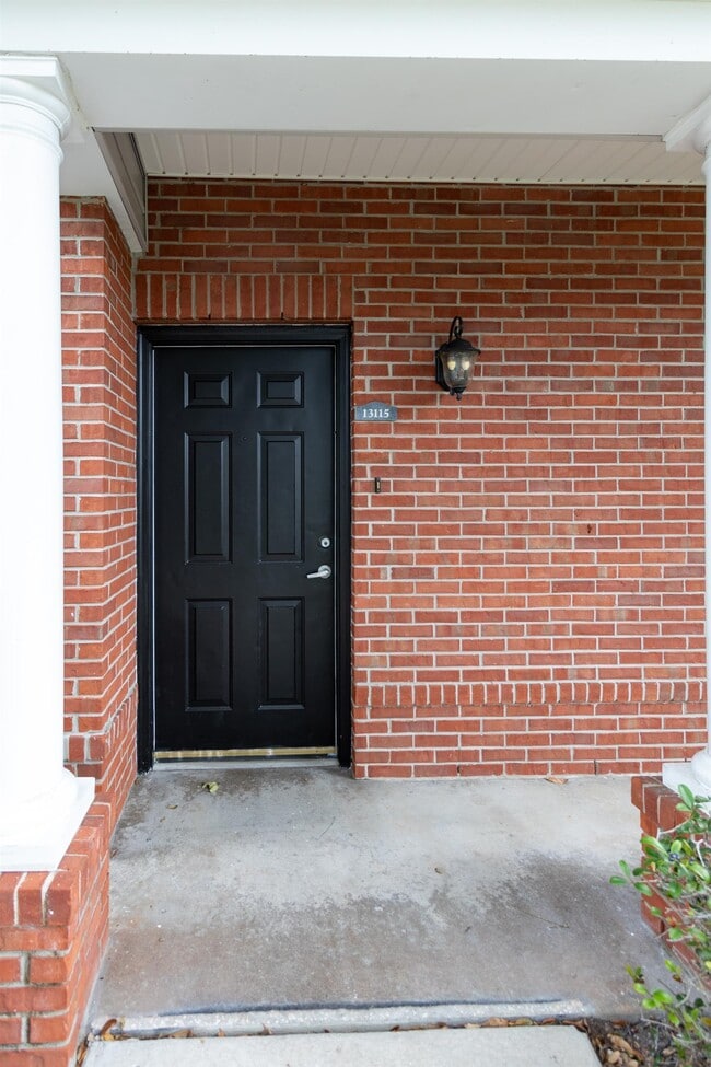 Building Photo - 13115 Harbour Vista Cir