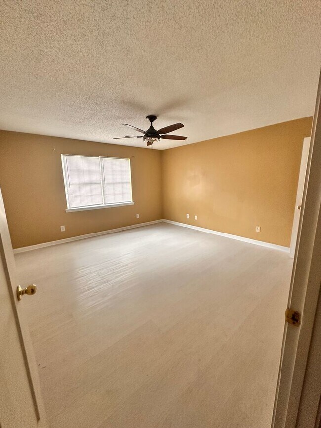 Foto del edificio - 2 Green Acre Rd NE