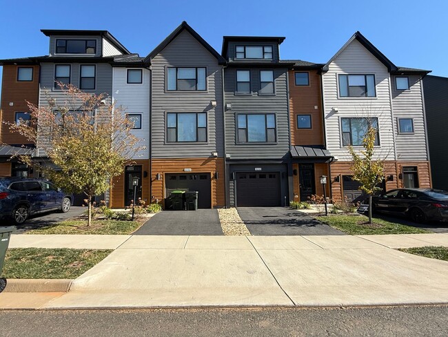 Photo - 3153 Horizon Rd Townhome
