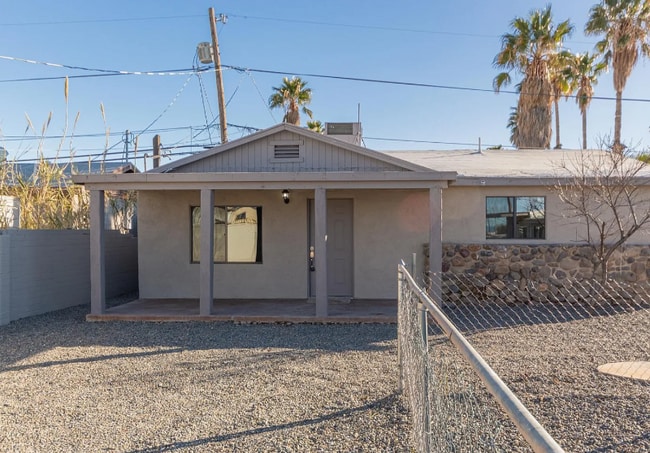 Building Photo - 525 W Nebraska St