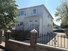 Building Photo - 619 Grassmere Terrace