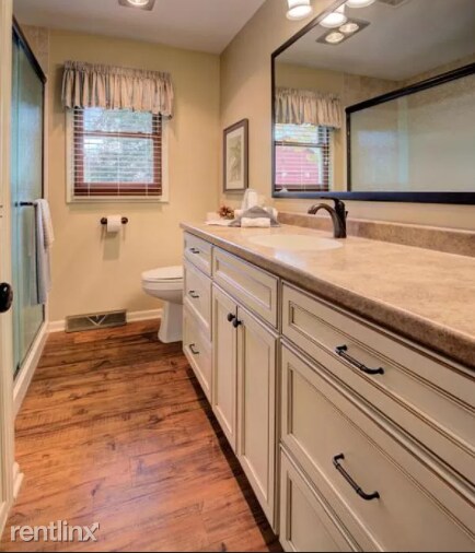 Foto del edificio - 3 br, 2 bath House - 7868 Adams St