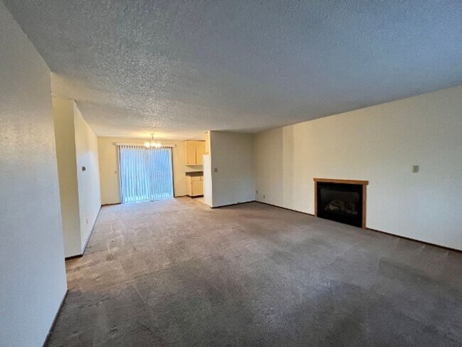 Foto del edificio - Upper Eastside 2 BD Duplex