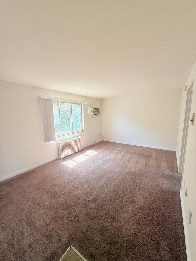 Building Photo - Leesburg Apartments HydePark/Oakley