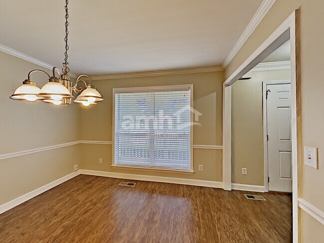 Foto del edificio - 2581 Douglas Lane
