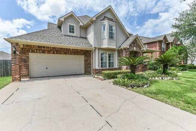 Building Photo - 4723 Plato Park Dr