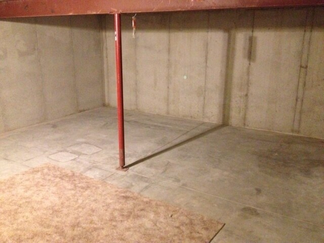 Building Photo - coming soon 2 bedroom , 2 bathrooms, 2 car...