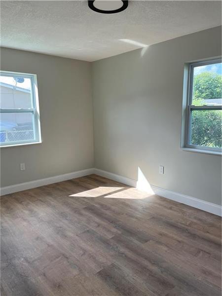 Foto del edificio - 1760 NW 25th Terrace