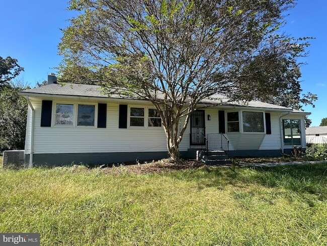 Building Photo - 9215 Wills Rd