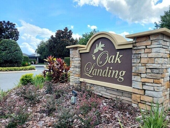 Building Photo - 456 Oaklanding Blvd