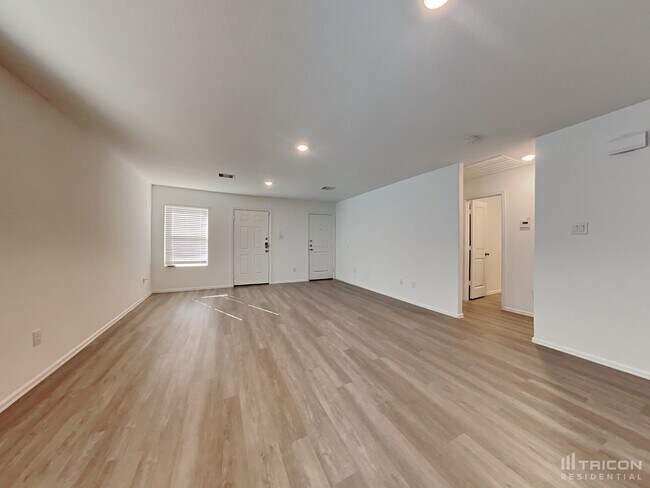 Foto del edificio - 14503 Woodcott Warren Wy