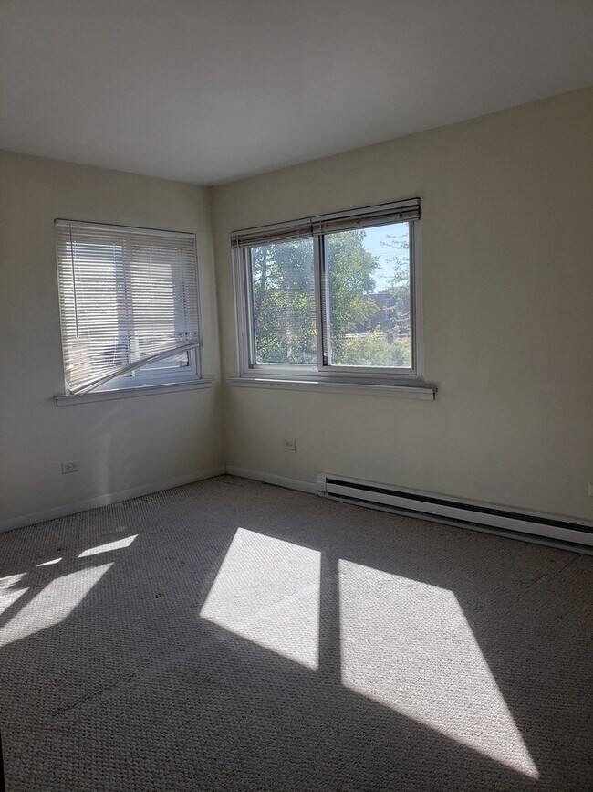 Building Photo - 17550 71st Ct