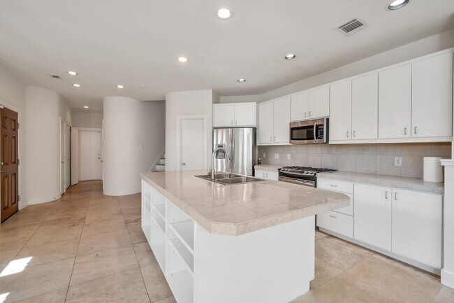 Foto del edificio - 3602 Link Valley Dr.