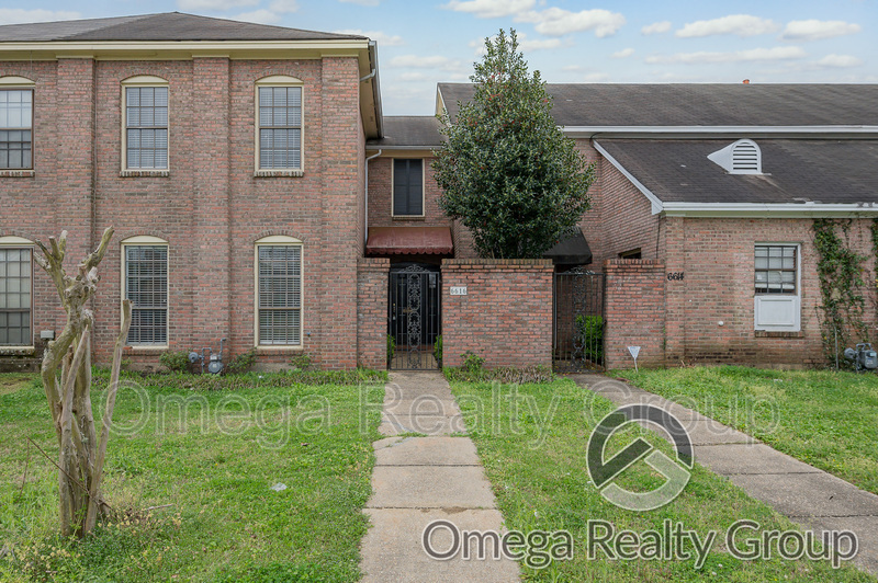 Primary Photo - 6616 E Aberdeen Dr