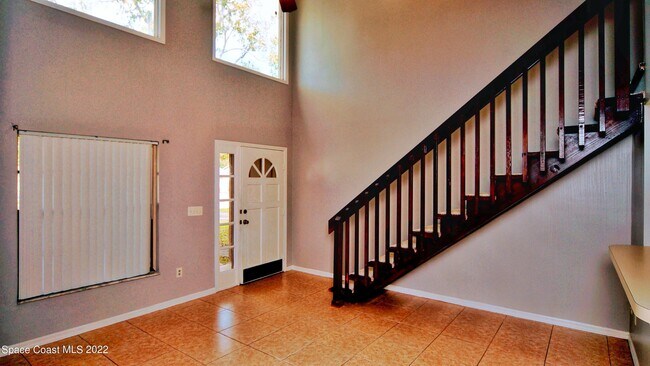 Foto del edificio - 2453 Kathi Kim St