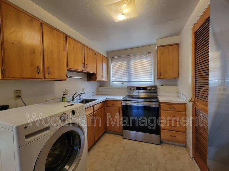 Foto principal - 1807 W Beall St