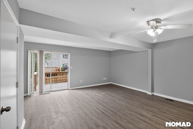 Building Photo - 12145 Sugar Mill Cir