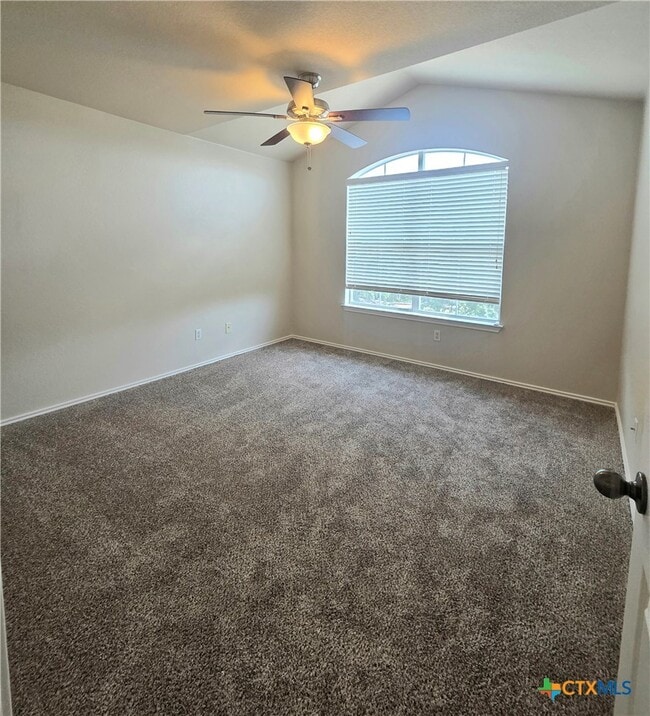 Building Photo - 105 Lava Bed Dr