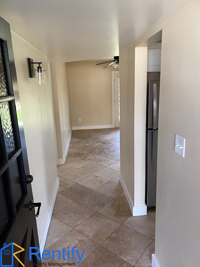 Building Photo - Charming Rosedale Home - 3-bed, 2-bath wit...