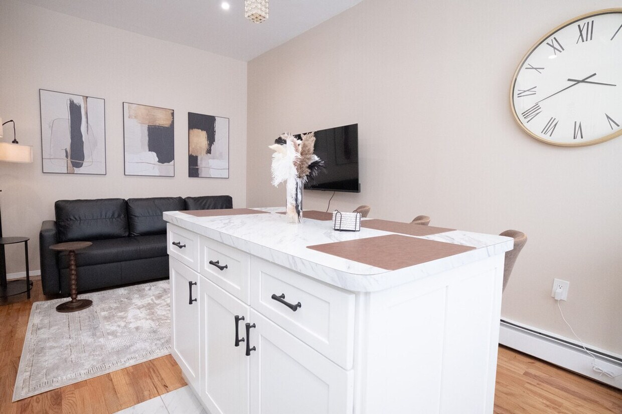 Foto principal - 279 W 114th St