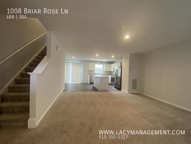 Foto del edificio - 1008 Briar Rose Ln