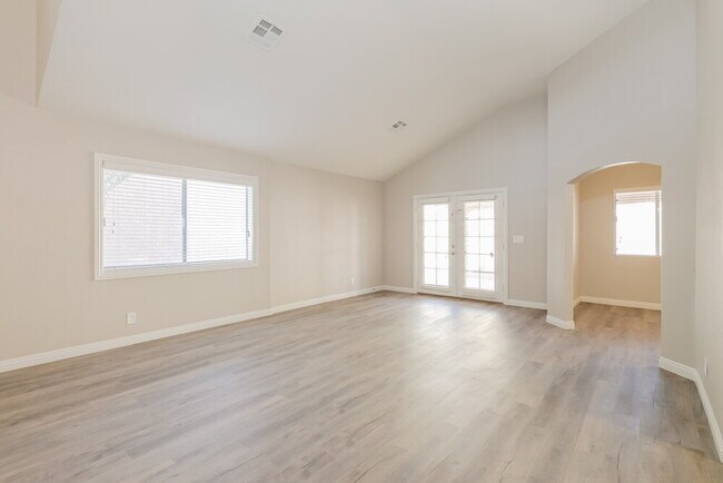 Foto del edificio - 269 Aspen Knoll Dr