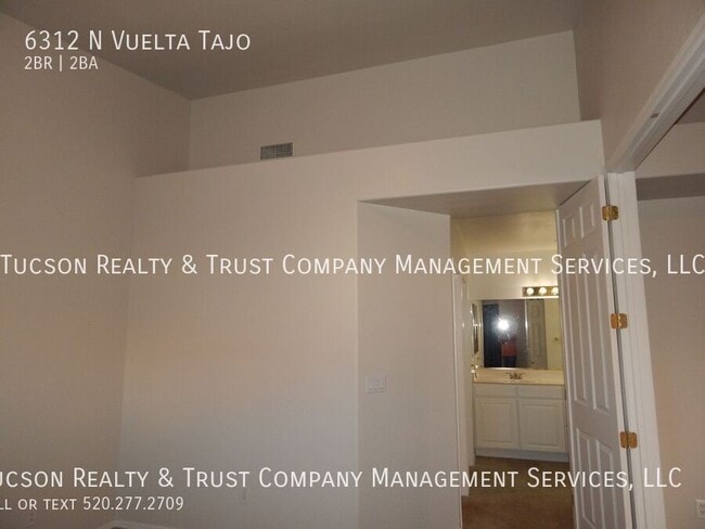 Building Photo - 6312 N Vuelta Tajo