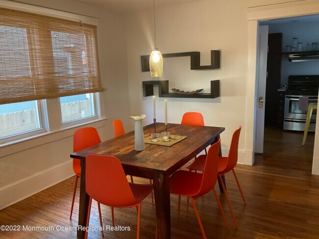 Foto del edificio - 1504 Steiner Pl