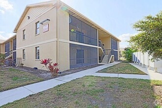 Building Photo - 5311 Summerlin Rd