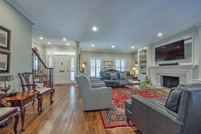 Foto del edificio - 4104 Lovers Ln