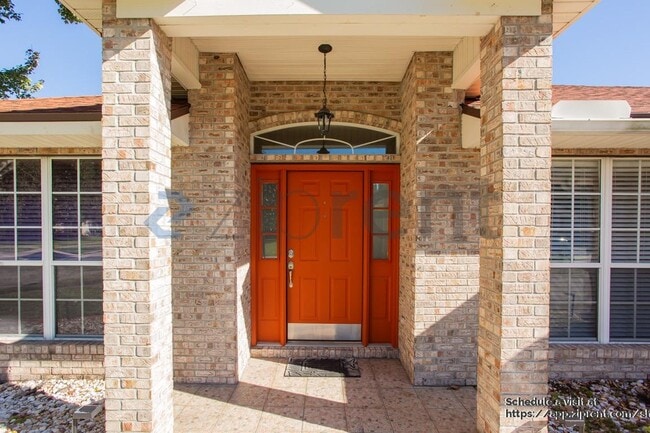 Foto del edificio - 4863 Frost Lake Dr