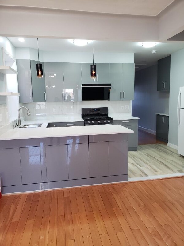 Foto principal - 62 Bay 40th St