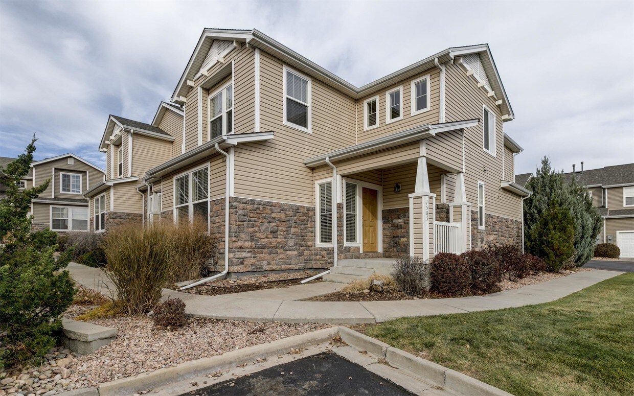 7585 Sandy Springs Point, Fountain, CO 80817 Townhome Rentals in