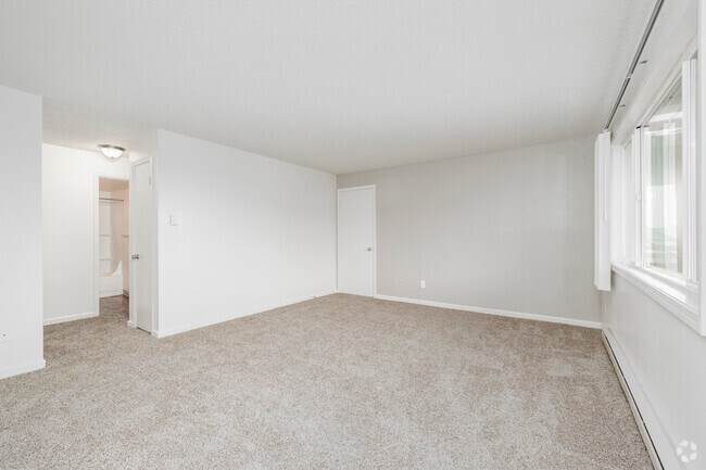 2 habitaciones, 1 baño, 880 pies cuadrados, sala de estar - Westside Estates