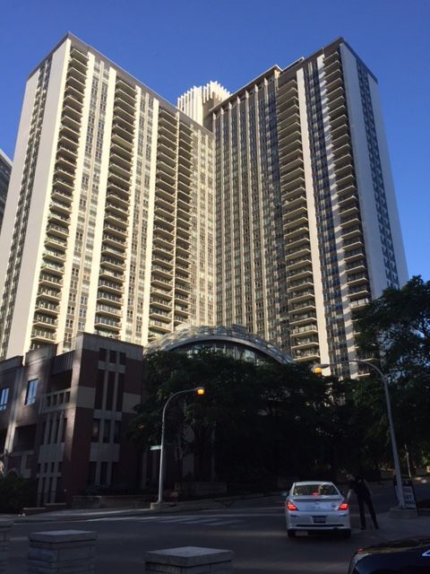 Foto del edificio - 400 E Randolph St