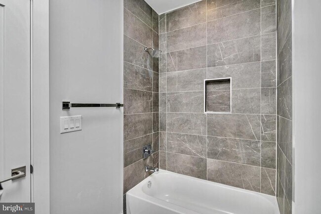 Building Photo - 2537 Cecil B. Moore Ave