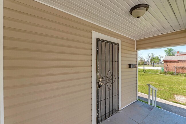 Foto del edificio - 2528 Campbell St