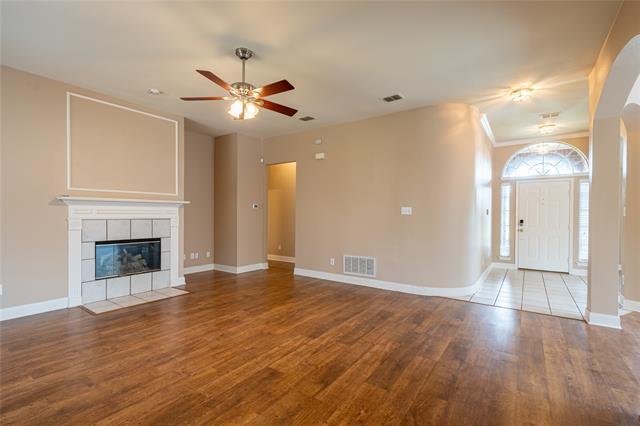 Foto del edificio - 6309 Essex Ln