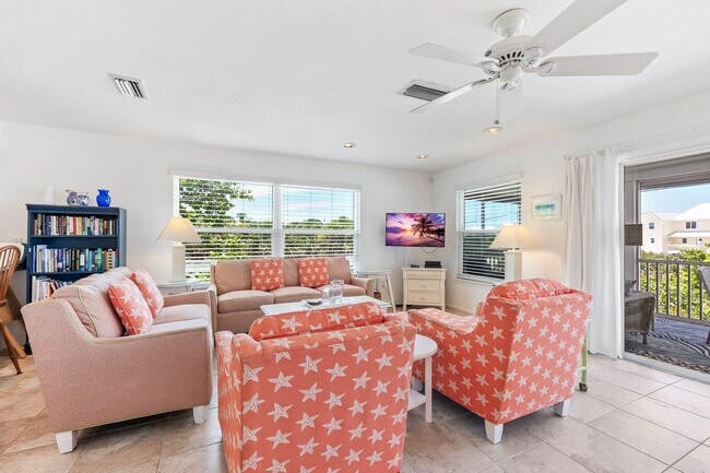 Building Photo - 405 Luke St