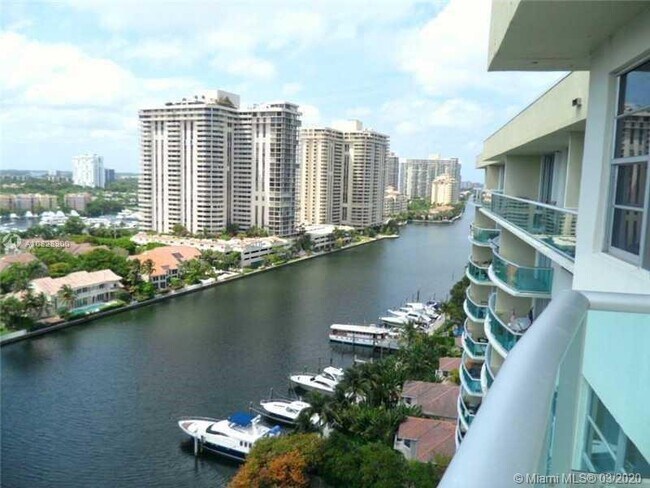 Building Photo - 19390 Collins Ave