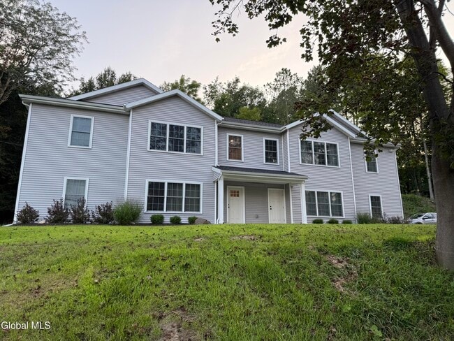 Building Photo - 78 W Sand Lake Rd