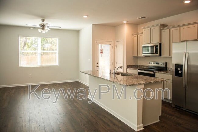 Building Photo - 3532 Firestone Dr