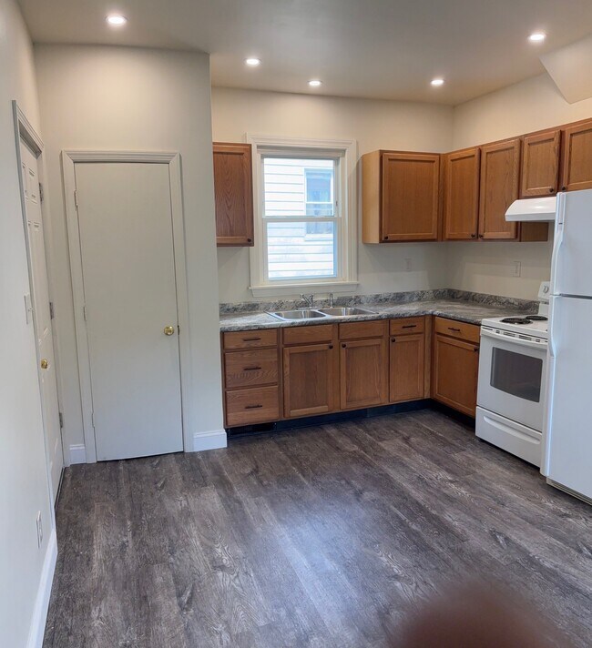Building Photo - 5319 Weltner Ave