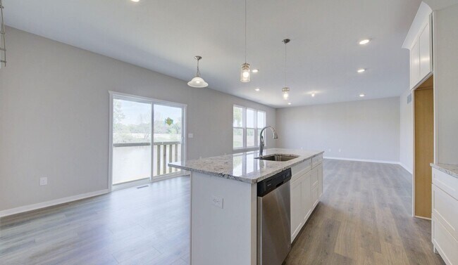 Photo - 2068 Shale Dr House